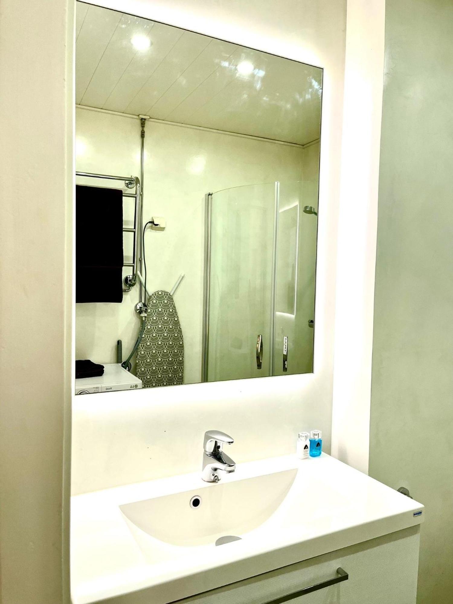 Design District Area - Compact Apartment Helsinki Center エクステリア 写真